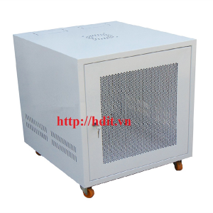 Tủ rack 10U-D600 đứng, màu trắng, cánh lưới